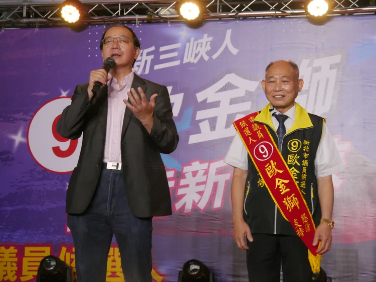 名嘴王瑞德（左）發聲力挺女星王俐人。資料照／競辦提供