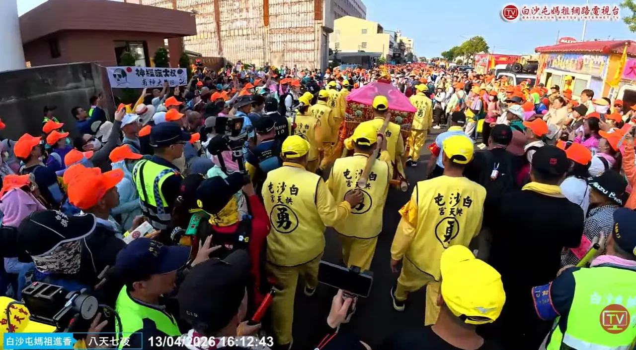 白沙屯媽祖首夜駐駕這家公司11年4度獲青睞！頭旗車又被海放｜壹蘋新聞網