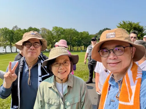 「誰說我消失的！」蔡英文終於PO文　第1件事先爆料陳其邁