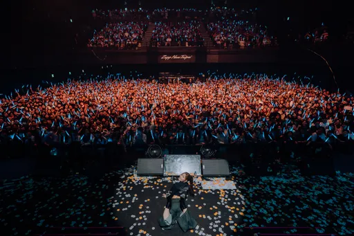 《在加納共和國離婚》原唱來台開唱　留位悼亡母全場動容