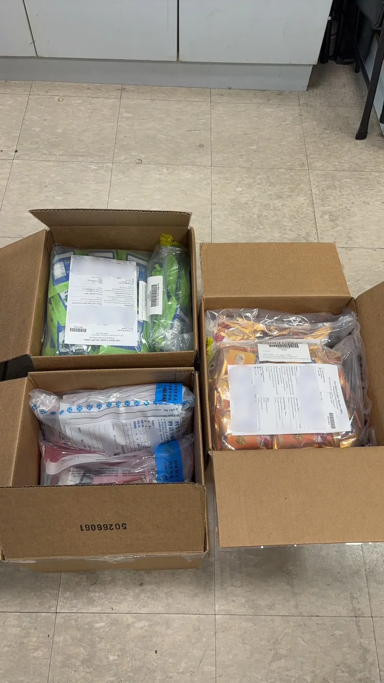 嫌犯將安毒偽裝成有機粉末託運。翻攝畫面