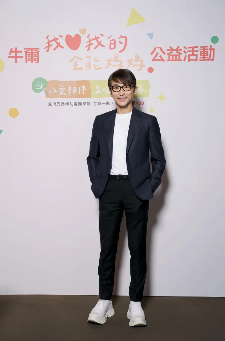 「美容教主」牛爾連續第9年發起「我愛我的全能媽媽」公益活動。品牌提供