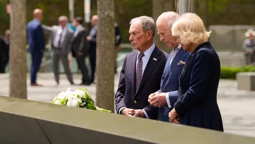 英王訪紐約911遺址獻花悼念　市長盼歸還光之山鑽石