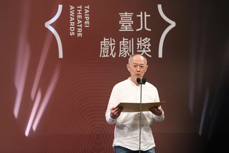第二屆臺北戲劇獎揭獎嘉賓金士傑。華視提供