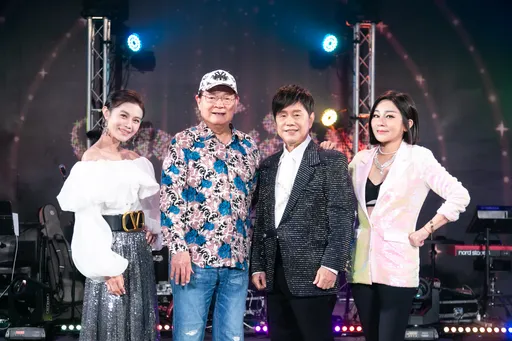 《耐斯歌廳秀》翻玩樂園吸孝親潮　劉福助、黃西田、王彩樺笑虧勾回憶殺