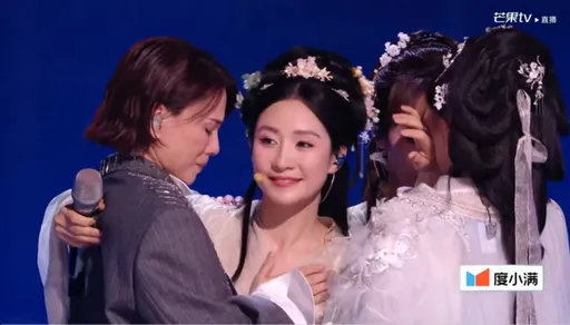 贏了卻淘汰！《浪姐7》陶昕然出局　李心潔抱緊痛哭