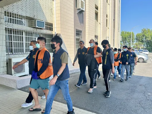 開茶行當「工程蟑螂」　圍工地索要千萬處理費　南警逮人送辦