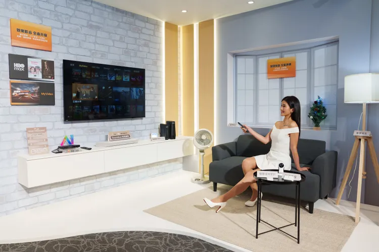 凱擘正式宣布台北市全區推出不限用量、不降速的雙向高速網路，家用市場提供1G對稱頻寬以及3G極速寬頻方案。業者提供