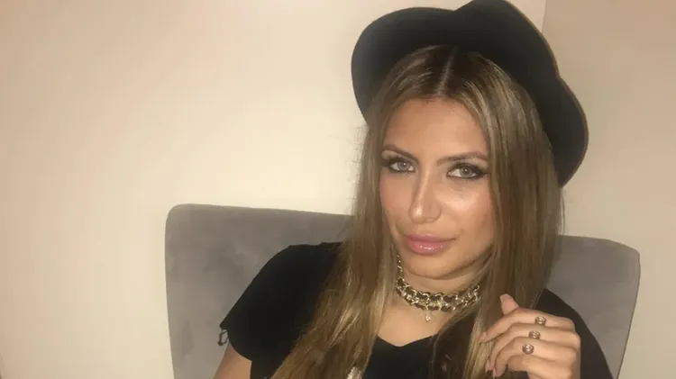 被稱為「K他命女王」的洛杉磯毒販桑加。翻攝臉書/Jasveen Sangha