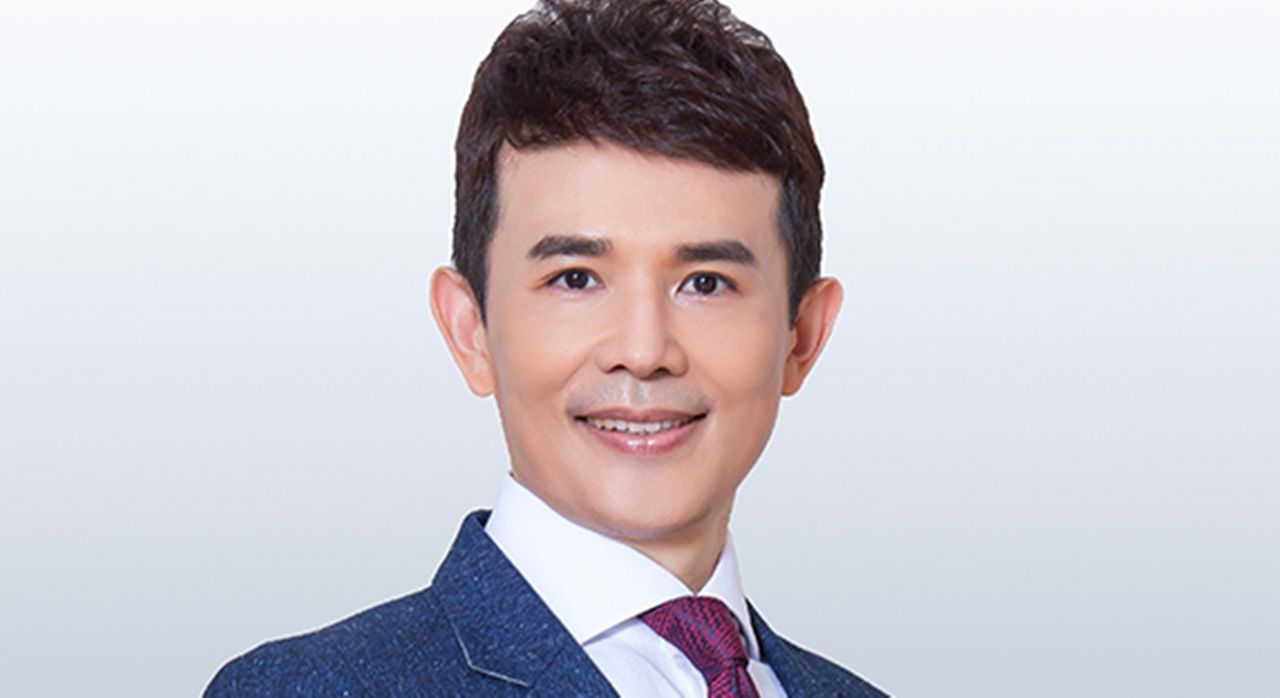 TVBS爆裁員潮 資深主播謝向榮嘆:輪到自己是時間問題