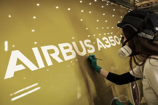 驚豔！星宇曝光「終極塗裝機」　日網看傻