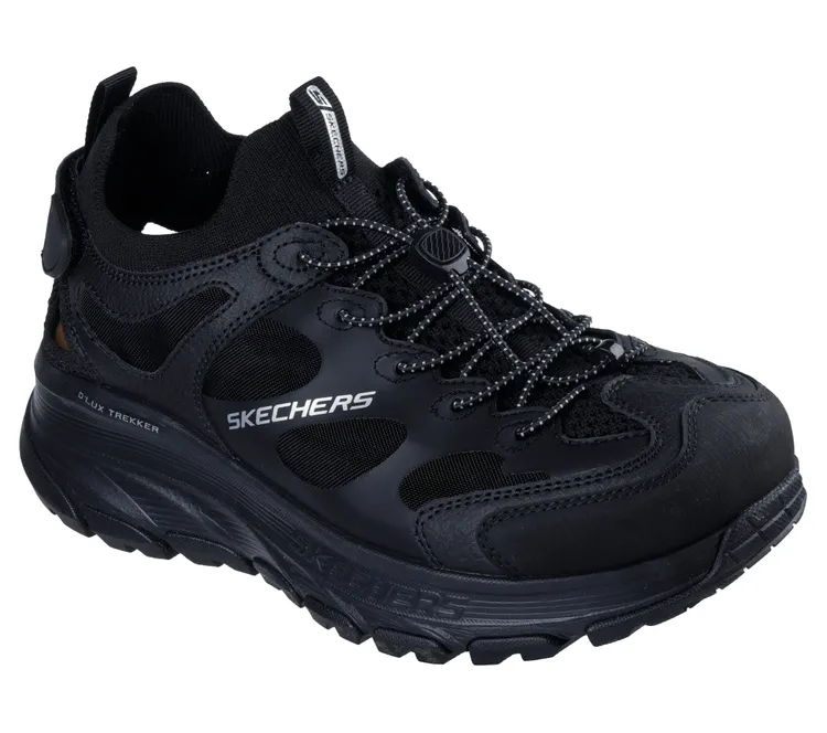 SKECHERS D'LUX TREKKER SANDAL男款黑色，3190元。品牌提供