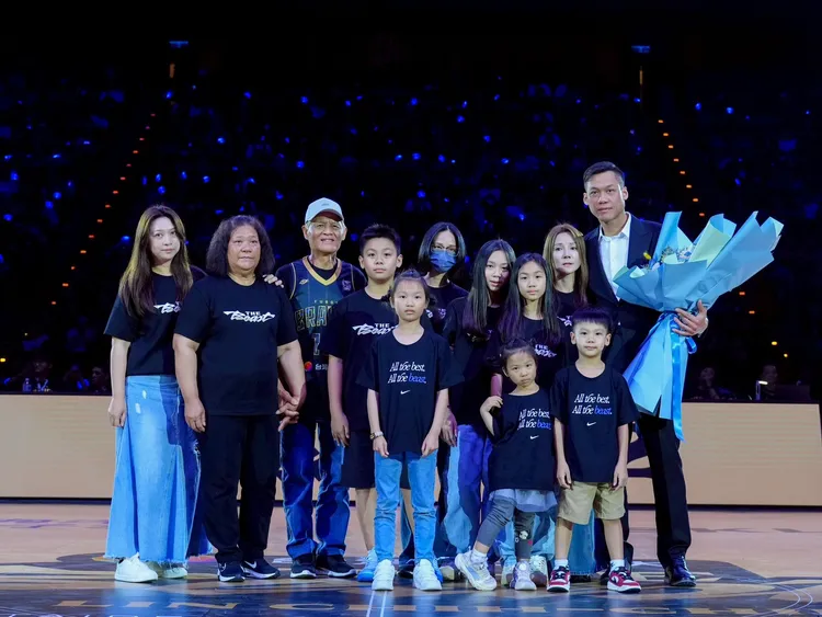 野獸家庭。勇士`