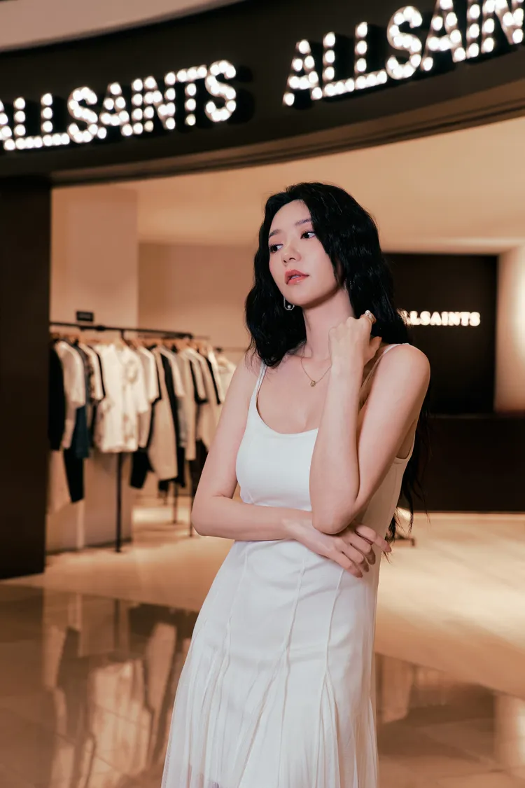 郭雪芙立刻回歸女神狀態。品牌提供