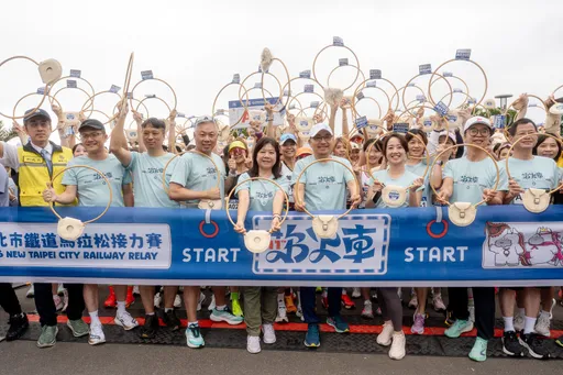 萬人奔馳山海賽道！　新北鐵道馬11週年創意變裝嗨翻