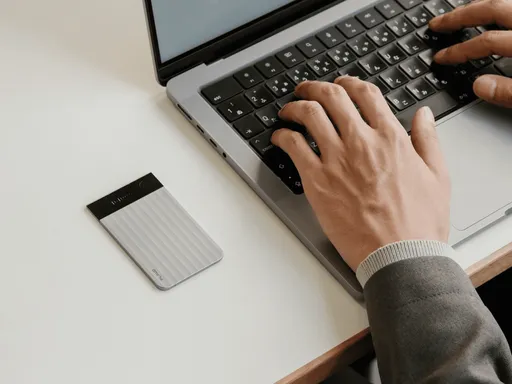 會後整理吃掉多少時間？研究揭年耗200小時　AI工具成職場救星