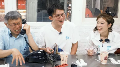 李四川1對2！黃國昌聞言大笑「川伯覺我在對他」　秒打臉：不是你