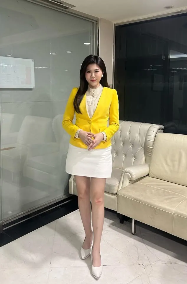 前電視台主播蘇芷婕轉戰李四川團隊，民進黨立委郭國文妻子怒掀舊事，批她是假面發言人。翻攝自臉書