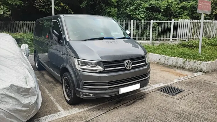 車主實際停車環境與對方傳來的照片有差異，因而看出了破綻。翻攝自threads