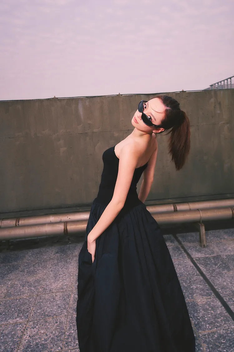 吳卓源正式宣佈加盟新東家。華研國際提供