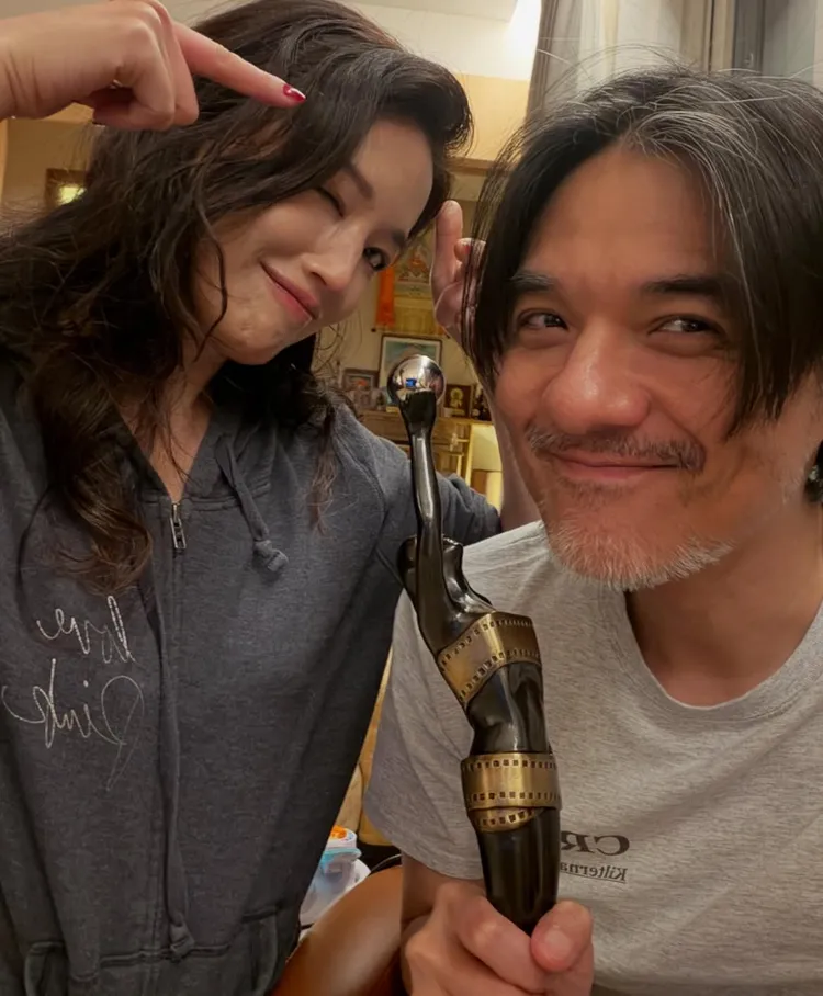 舒淇（左）和馮德倫在影壇各擁一片天。翻攝舒淇IG