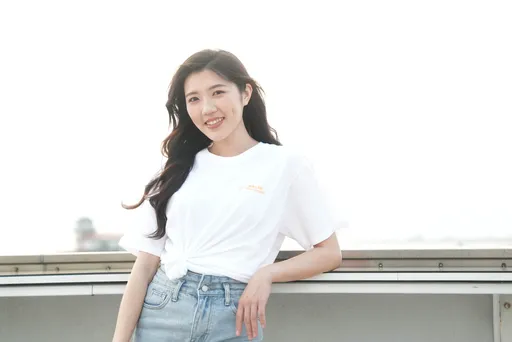 歌壇新聲圈粉洋男　100公分美腿成焦點