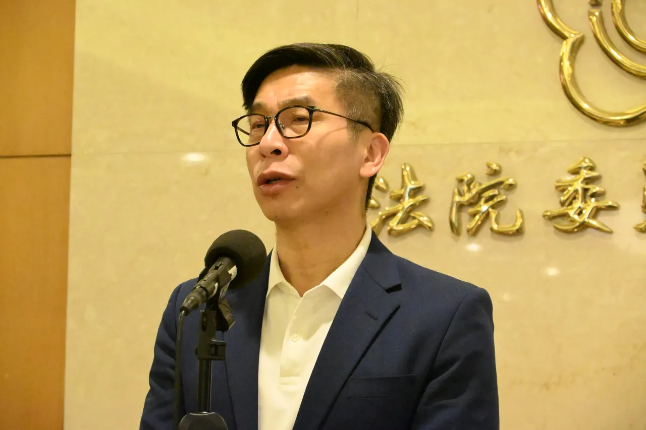 塑膠之亂元凶是「台塑化」？　檢偵辦是否減產哄抬