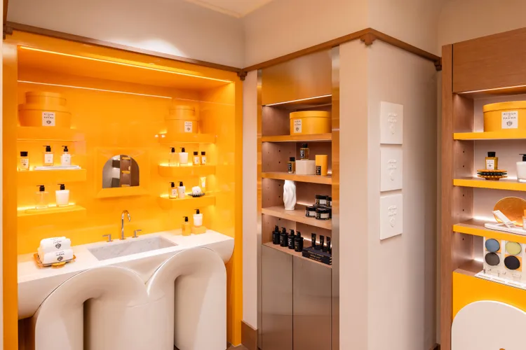 復興SOGO CASA義式美學概念店。品牌提供