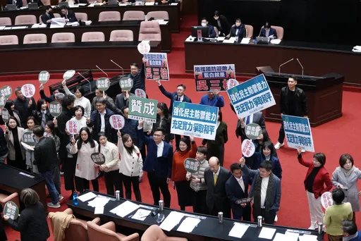 不是鄭麗君！網紅推「女戰神」選北市長　網也讚：真的可以