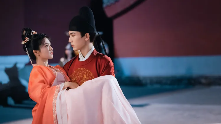 張凌赫（右）在《寧安如夢》搭配白鹿，CP感十足。資料照片