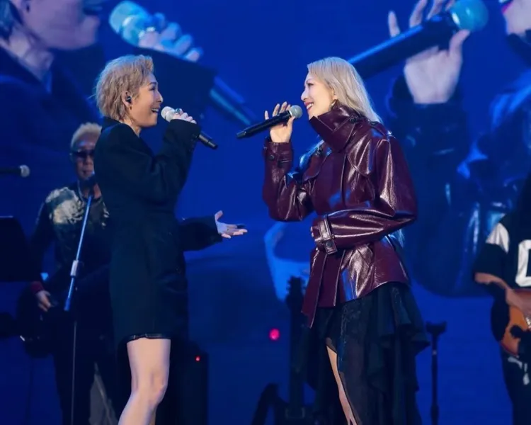 林曉培（左）邀來鄭秀文擔任嘉賓合唱。翻攝IG