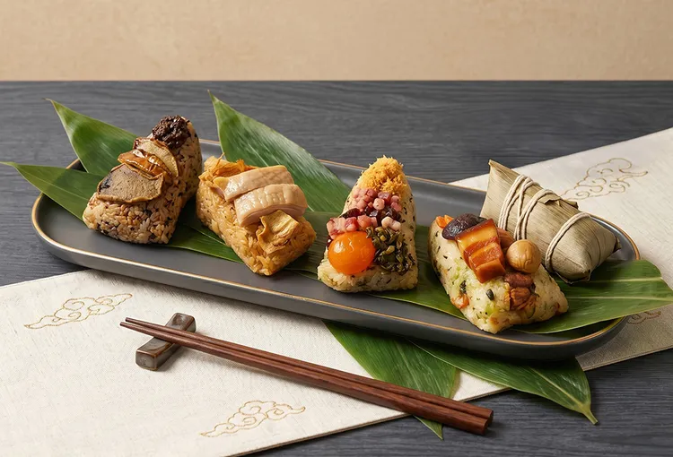 台南遠東香格里拉飯店圖左至右為松露素粽、麻油雞、金絲菜飯粽與無錫燒肉粽，皆為去年熱賣經典風味。台南遠東香格里拉提供