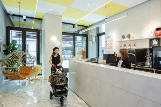 瀚寓夏天「汪汪季」帶毛孩入住送萌寵禮包　連住兩晚再贈出行包