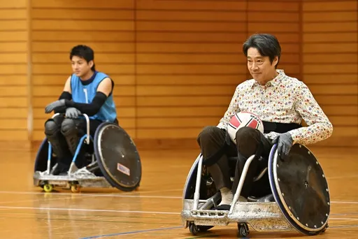 影帝堤真一小抱怨畫面被剪光　國寶級帥哥同病相憐喊「別說了」