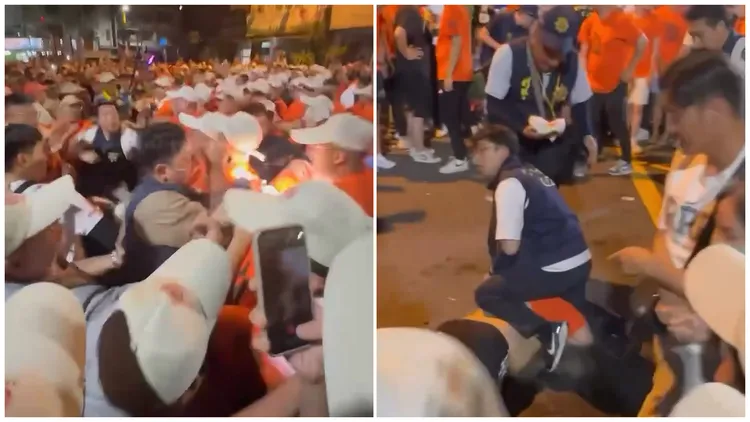 大甲媽祖鑾轎行經彰化市自強路時爆發搶轎衝突，造成3名員警受傷，1名刑警（右）擦拭口鼻後毛巾上滿是鮮血。Threads/jacky.627 提供