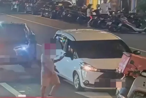 外送員行車糾紛擋車道「手機蒐證」　慘遭警方管束恐再吃罰單