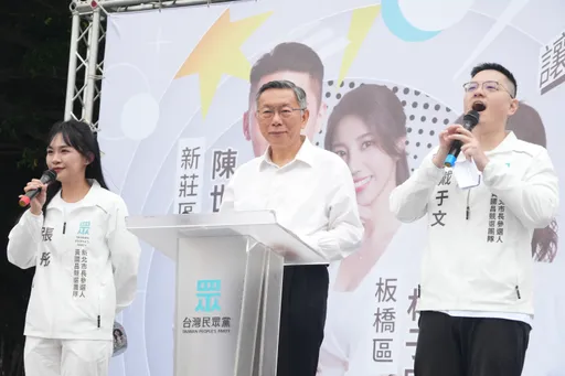 李貞秀開撕黃國昌掀內鬥！柯文哲進香3度喊「calm down」