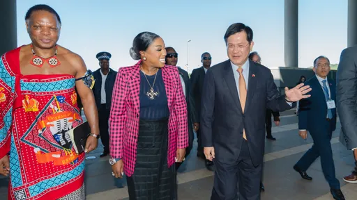 林佳龍見證台商簽投資史瓦帝尼意向書　「台灣模式將成典範」