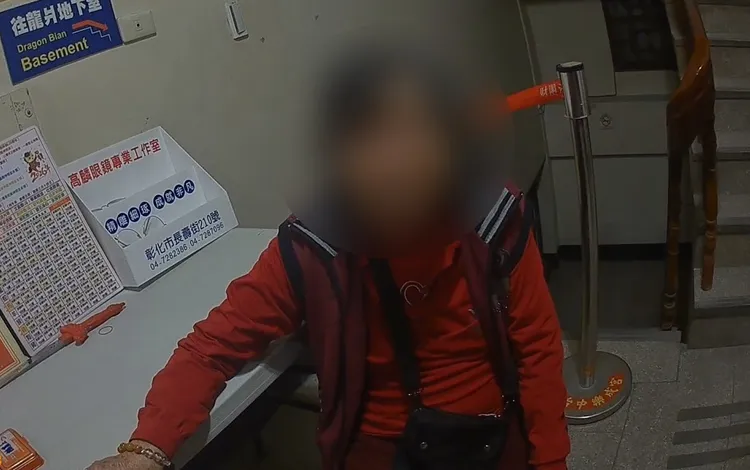 楊婦說詞反覆，警方準備將她帶返所安置協尋。翻攝畫面