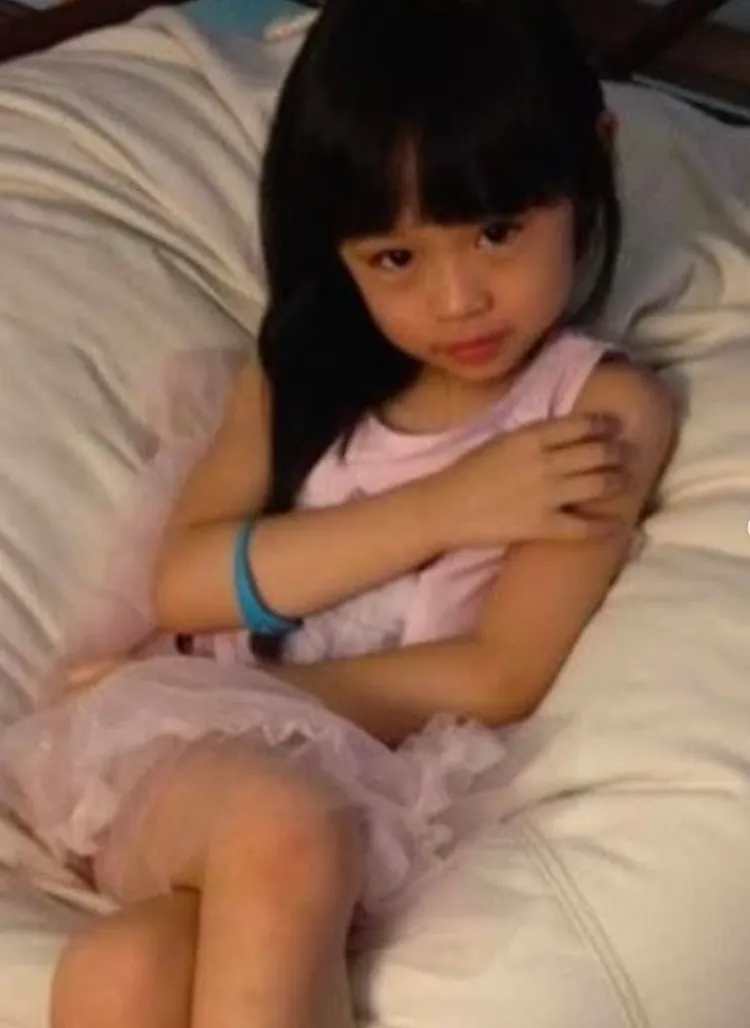 寶妹小時侯模樣可愛。翻攝寶妹IG