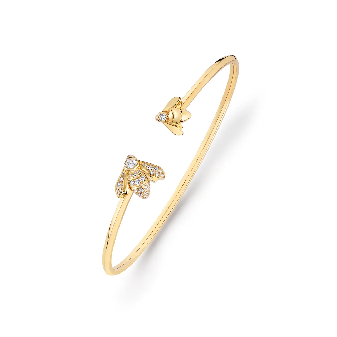 Chaumet Bee de Chaumet 18K黃金手環，25萬4000元。品牌提供