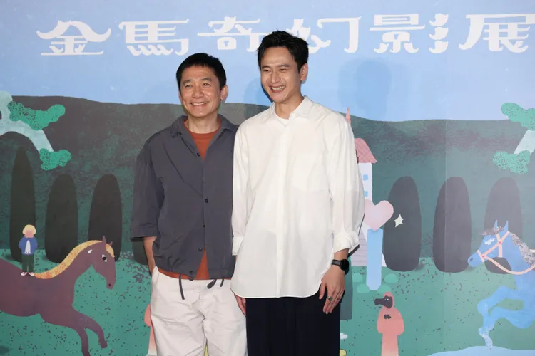 梁朝偉和劉冠廷合影。莊宗達攝