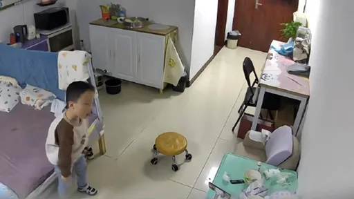 5歲癱兒「為看手機」人生首次自主行走　媽媽感動：興奮到睡不著