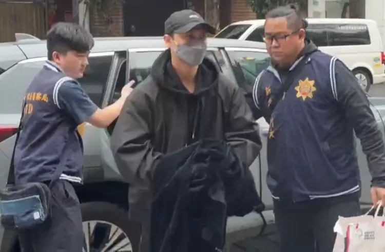 王子一早被警方帶回永和分局偵訊。警方提供