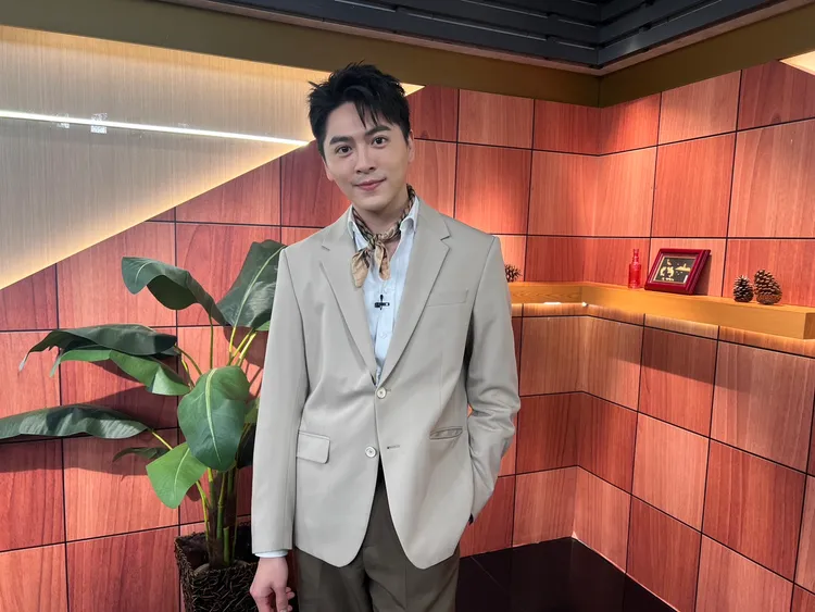 黃新皓分享學生時期曾遭遇靈異事件，好在經過拜拜後事件順利落幕。年代提供