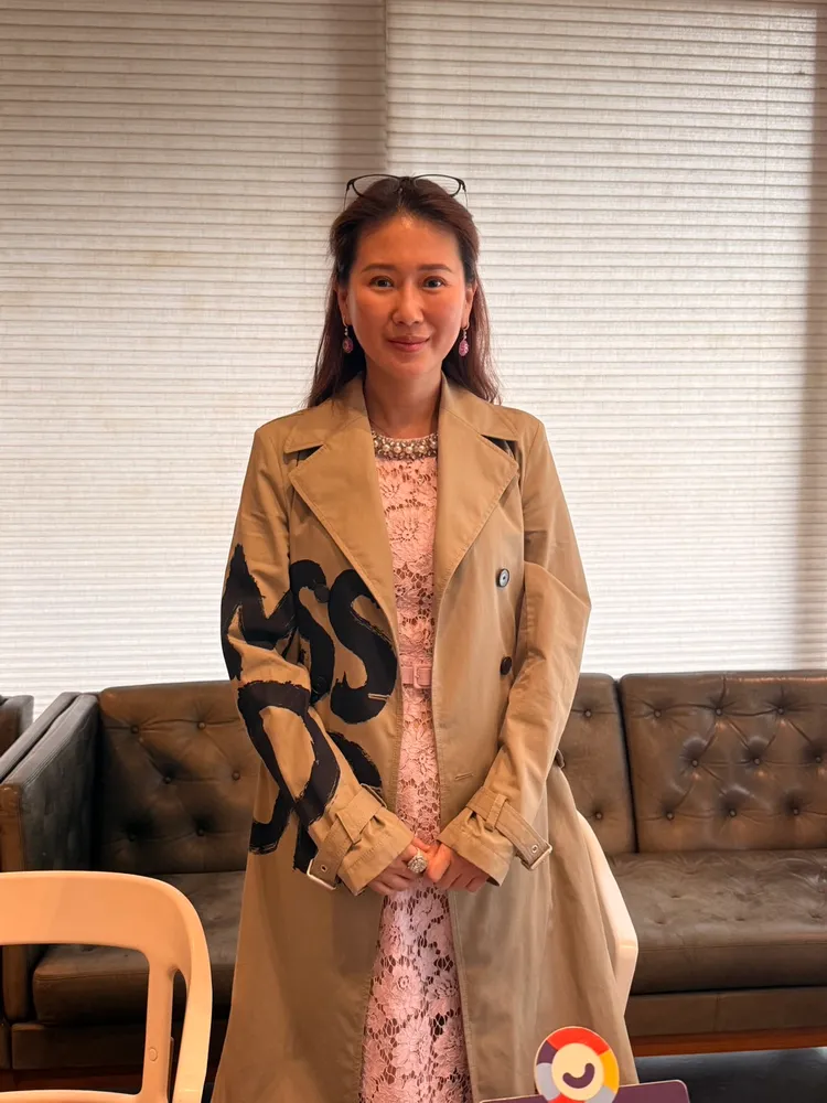 米凱莉為癌父辦個展。王思穎攝