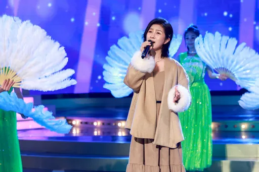 級數夠才能當「擋泥板女神」！方文琳睽違10幾年重拾麥克風演唱