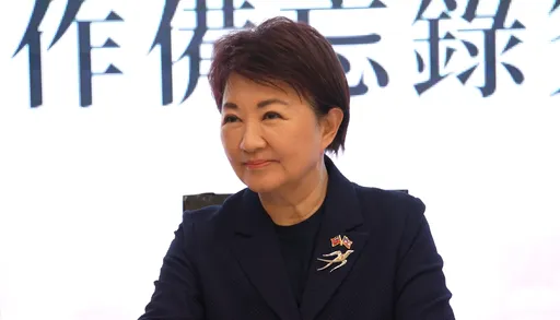 副主席季麟連轟韓國瑜「賣黨求榮」！盧秀燕發聲挺韓：他負重前行