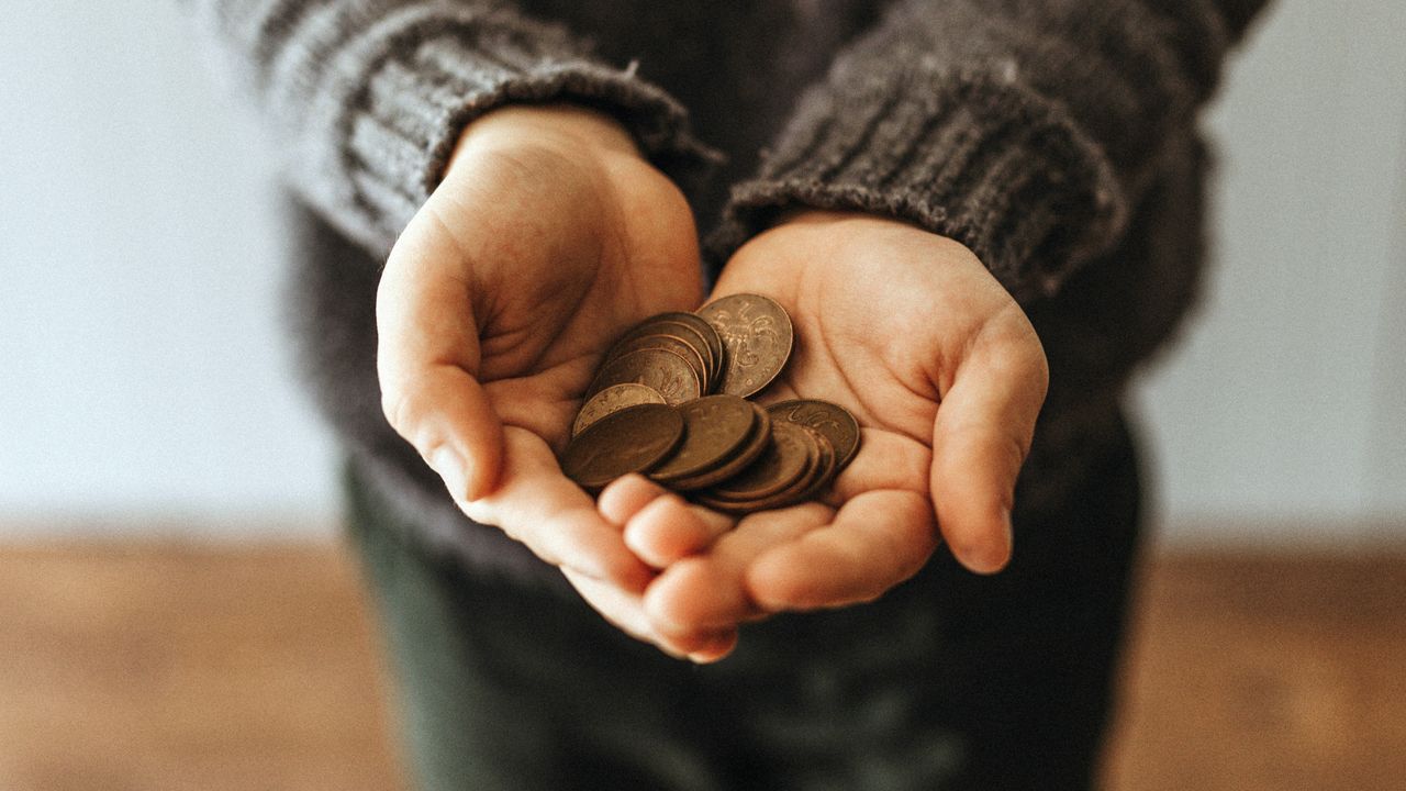 52歲兒毆傷79歲母 竟因「媽媽不給我零用錢」