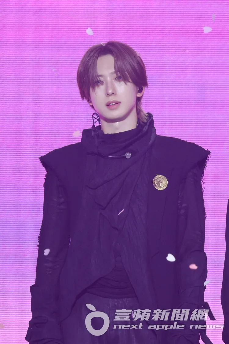 FUMA是&TEAM的副隊長。YX LABELS提供